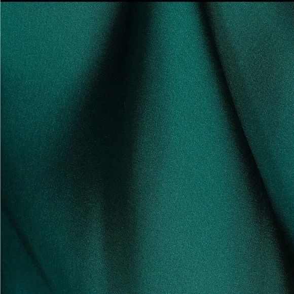 Emerald Green NWT Antonio Melani Asher Satin Crew Neck Long Sleeve Midi Dress - Picture 3 of 4